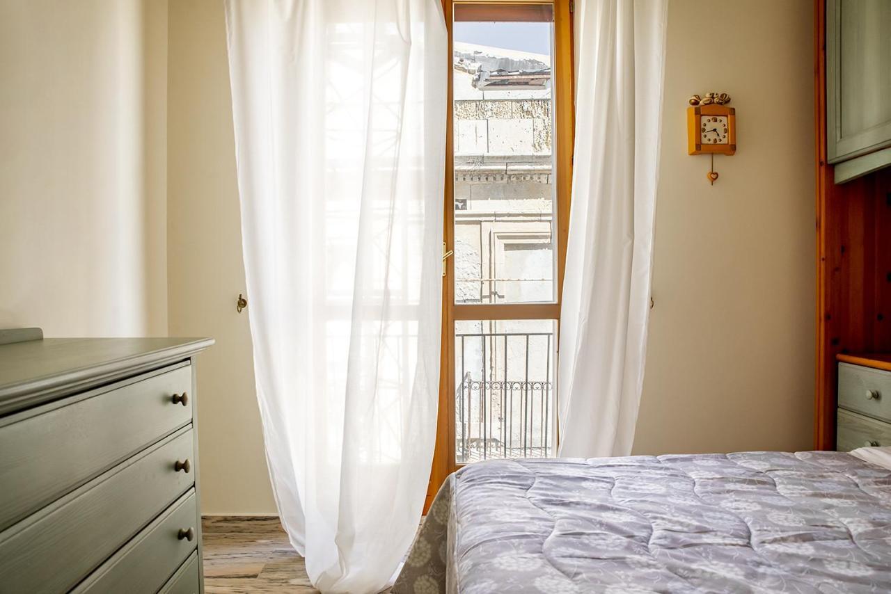Ortigia Seafront Apartment By Wonderful Italy Syrakusa Exteriör bild
